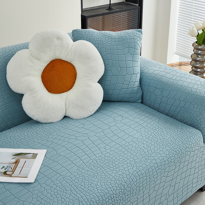 91家纺网 家纺一手货源 找家纺 丝绮鹿 2025新款雕花绒水立方沙发套松紧款（三人图） 淡蓝