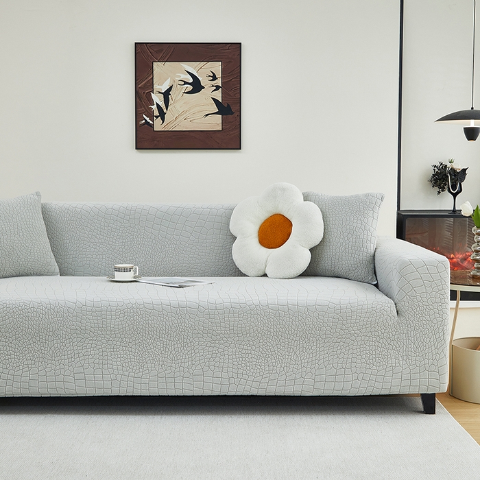 91家纺网 家纺一手货源 找家纺 丝绮鹿 2025新款雕花绒水立方沙发套松紧款（三人图） 浅灰