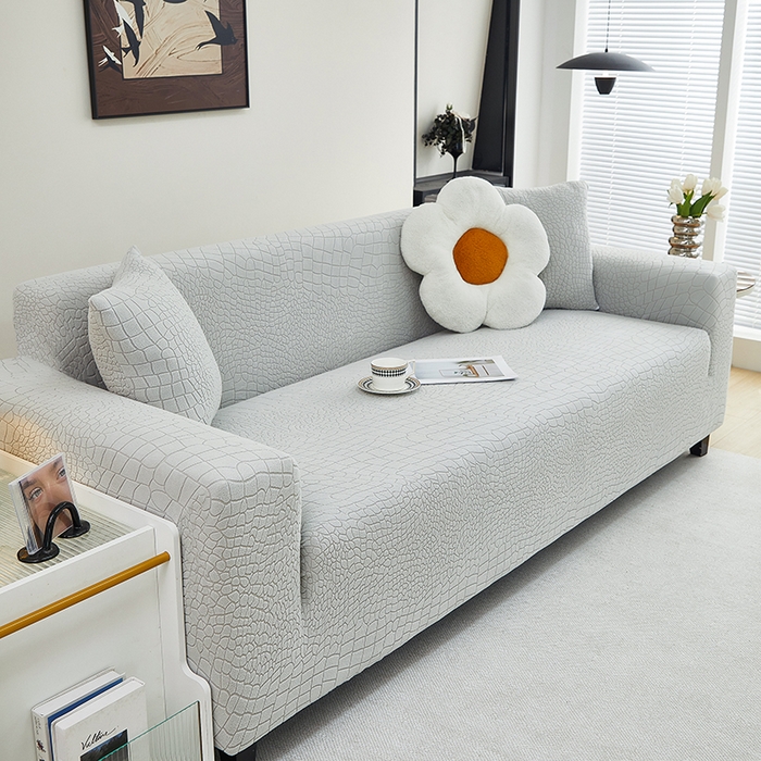 91家纺网 家纺一手货源 找家纺 丝绮鹿 2025新款雕花绒水立方沙发套松紧款（三人图） 浅灰