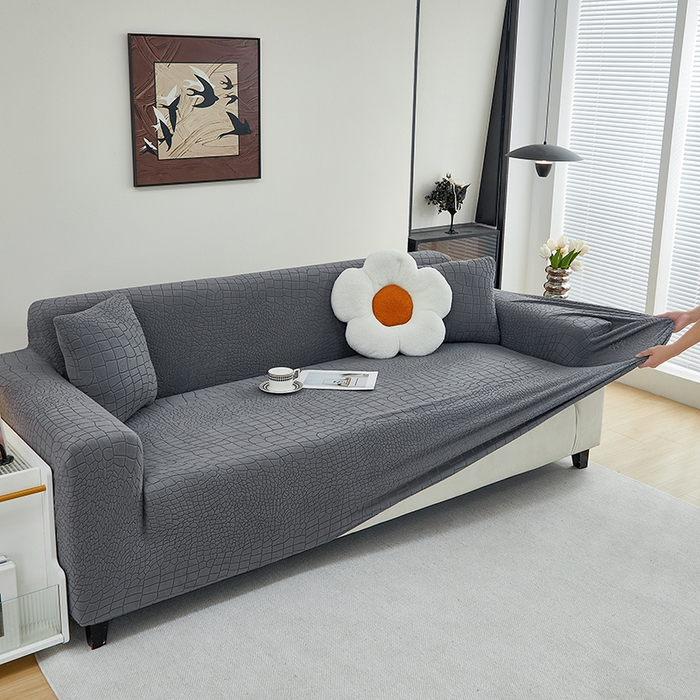 91家纺网 家纺一手货源 找家纺 丝绮鹿 2025新款雕花绒水立方沙发套松紧款（三人图） 深灰