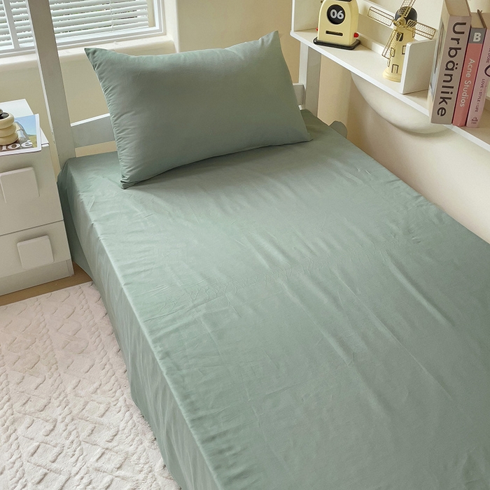 91家纺网 家纺一手货源 找家纺 泽西家纺+V17798841158发大图 2025新款A类全棉简约风大学生宿舍双拼纯色纯棉三件套 豆绿