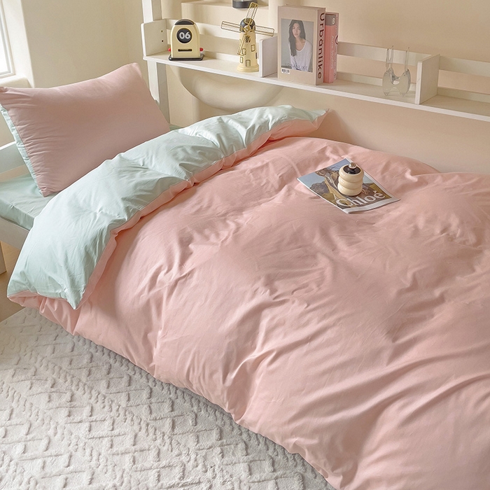 91家纺网 家纺一手货源 找家纺 泽西家纺+V17798841158发大图 2025新款A类全棉简约风大学生宿舍双拼纯色纯棉三件套 粉+浅绿