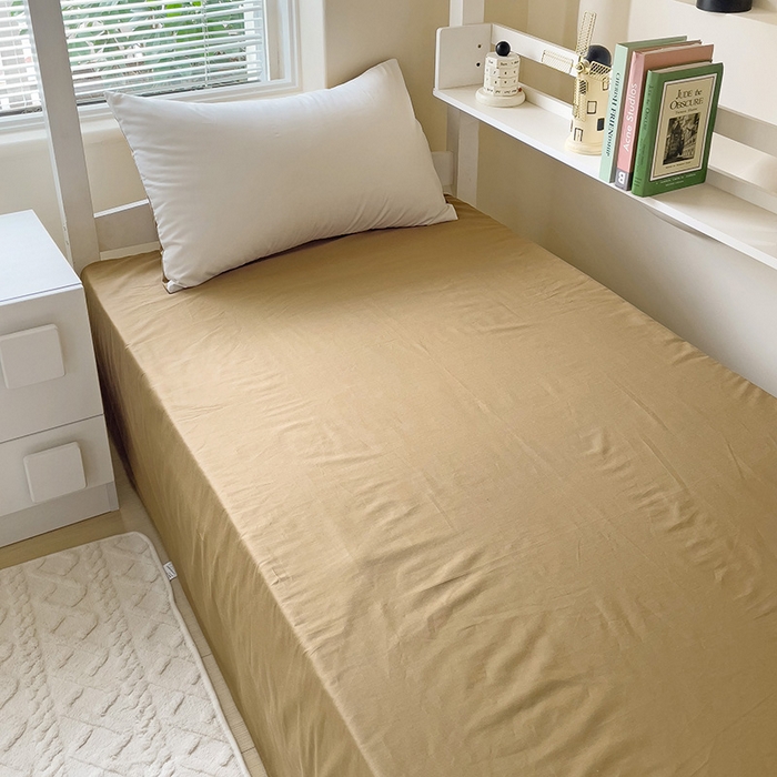 91家纺网 家纺一手货源 找家纺 泽西家纺+V17798841158发大图 2025新款A类全棉简约风大学生宿舍双拼纯色纯棉三件套 露白+焦糖