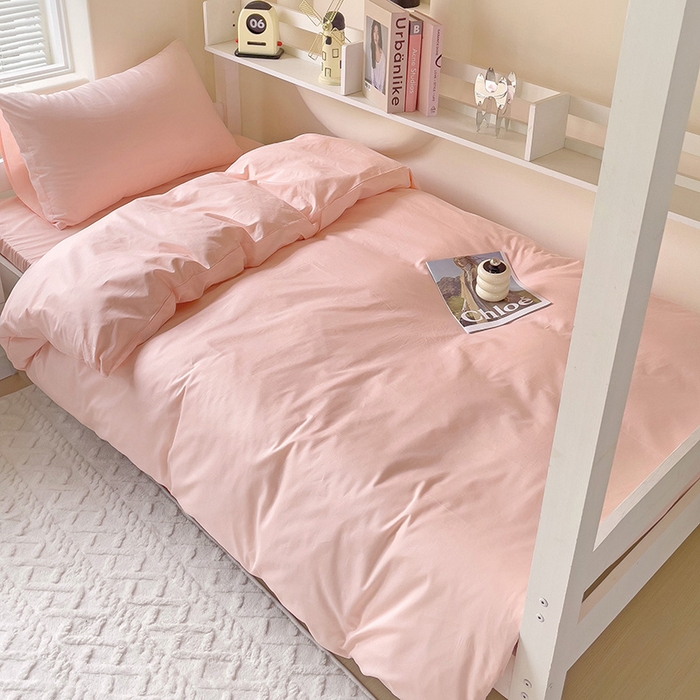 91家纺网 家纺一手货源 找家纺 泽西家纺+V17798841158发大图 2025新款A类全棉简约风大学生宿舍双拼纯色纯棉三件套 奶油粉