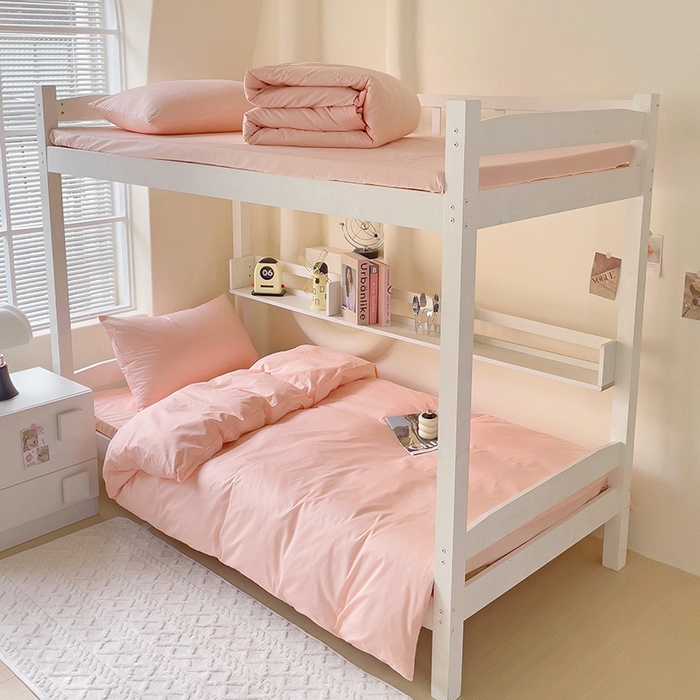 91家纺网 家纺一手货源 找家纺 泽西家纺+V17798841158发大图 2025新款A类全棉简约风大学生宿舍双拼纯色纯棉三件套 奶油粉