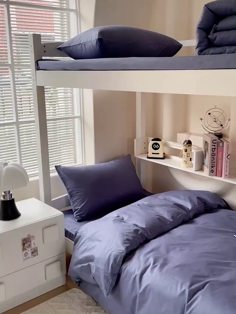 91家纺网 家纺一手货源 找家纺 泽西家纺+V17798841158发大图 2025新款A类全棉简约风大学生宿舍双拼纯色纯棉三件套 牛仔蓝