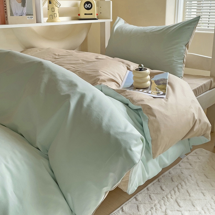 91家纺网 家纺一手货源 找家纺 泽西家纺+V17798841158发大图 2025新款A类全棉简约风大学生宿舍双拼纯色纯棉三件套 浅绿+卡其