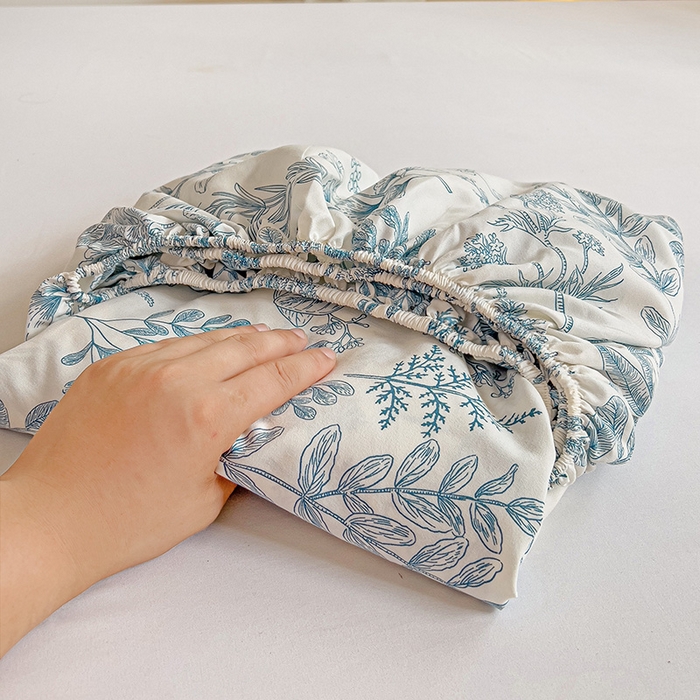 91家纺网 家纺一手货源 找家纺 朵朵家纺  2025新款超柔水洗棉印花单床笠 恋爱季节