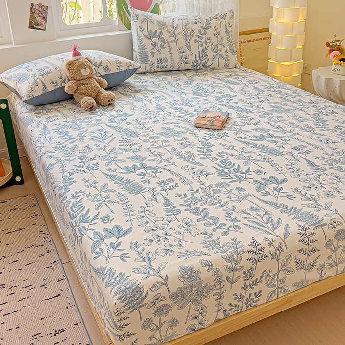 91家纺网 家纺一手货源 找家纺 朵朵家纺  2025新款超柔水洗棉印花单床笠 恋爱季节