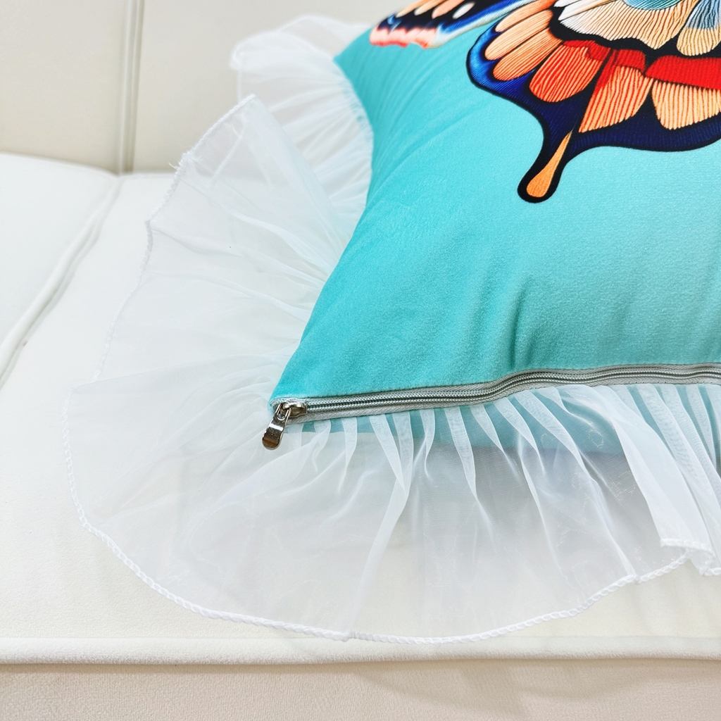 91家纺网 家纺一手货源 找家纺 爱家居 2025新款荷兰绒双面数码印花蕾丝款蝴蝶系列抱枕 蓝蝴蝶—方枕