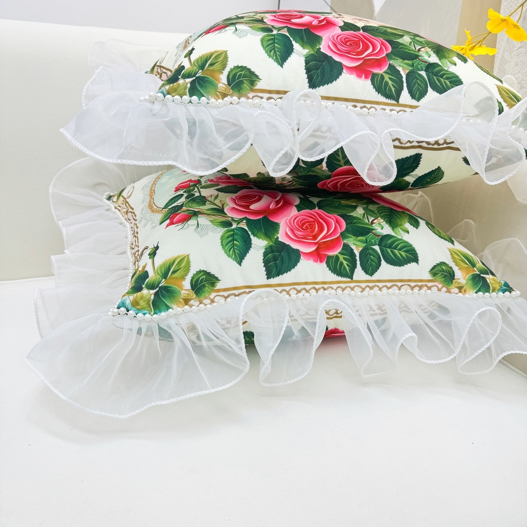 91家纺网 家纺一手货源 找家纺 爱家居 2025新款荷兰绒双面数码印花蕾丝款蝴蝶系列抱枕 玫瑰庄园—方枕