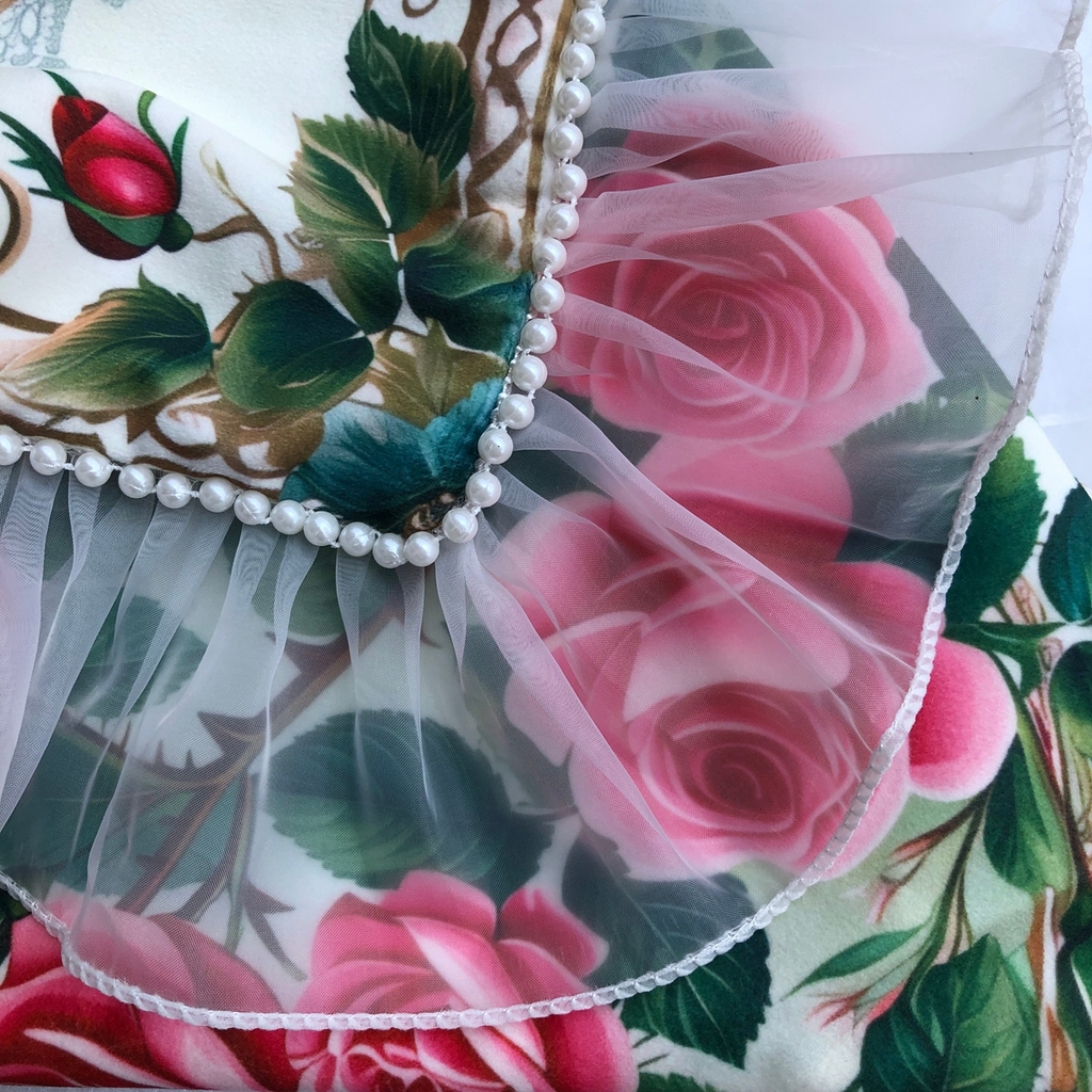 91家纺网 家纺一手货源 找家纺 爱家居 2025新款荷兰绒双面数码印花蕾丝款蝴蝶系列抱枕 玫瑰庄园—方枕