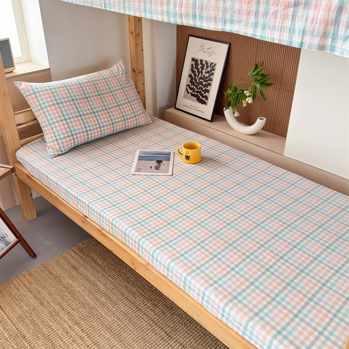 91家纺网 家纺一手货源 找家纺 北欧良品 2025新款色织水洗棉学生单品床笠+床单 纯棉-冰淇淋格