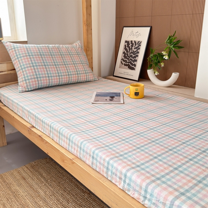 91家纺网 家纺一手货源 找家纺 北欧良品 2025新款色织水洗棉学生单品床笠+床单 纯棉-冰淇淋格