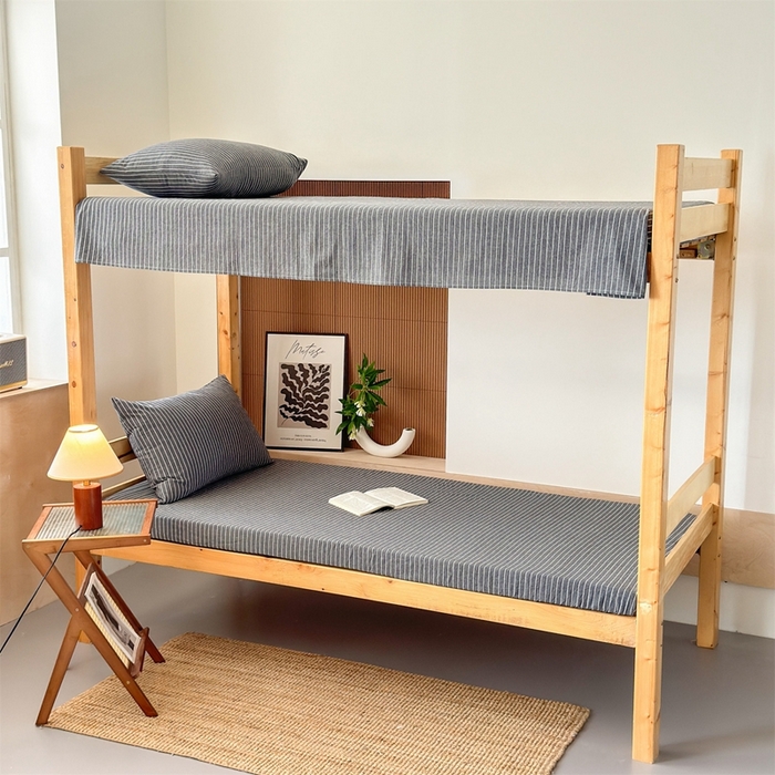 91家纺网 家纺一手货源 找家纺 北欧良品 2025新款色织水洗棉学生单品床笠+床单 纯棉-灰细条