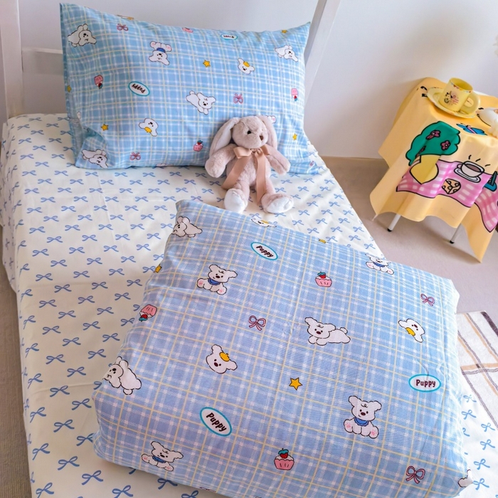 91家纺网 家纺一手货源 找家纺 锦彩家居 2025新款正宗13372全棉学生三件套全棉印花学生宿舍上下铺三件套（量大可定制价格可谈）提供买家秀 蓝格小白