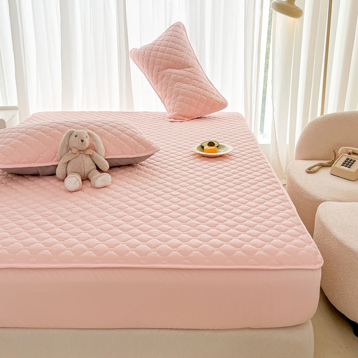 91家纺网 家纺一手货源 找家纺 欧邦 2025新款四季款纯色水洗棉夹棉床笠床垫保护罩 磨毛方格-粉玉