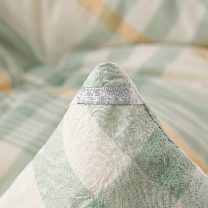 91家纺网 家纺一手货源 找家纺 易展2025新款无印水洗棉格子大豆冬被 缀纹黄