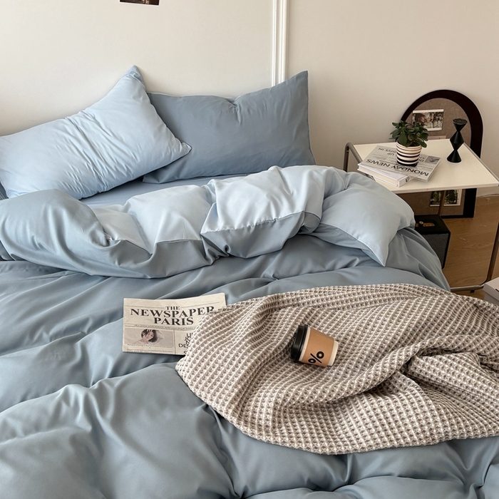 91家纺网 家纺一手货源 找家纺 百花王 2025新款纯色四件套 月光雾蓝