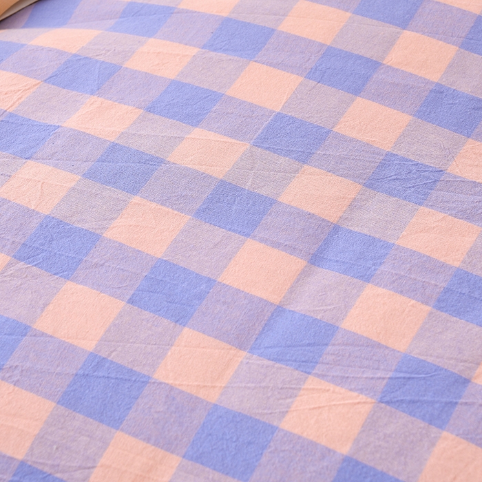 91家纺网 家纺一手货源 找家纺 易展2025新款无印水洗棉格子大豆冬被 格粉蓝