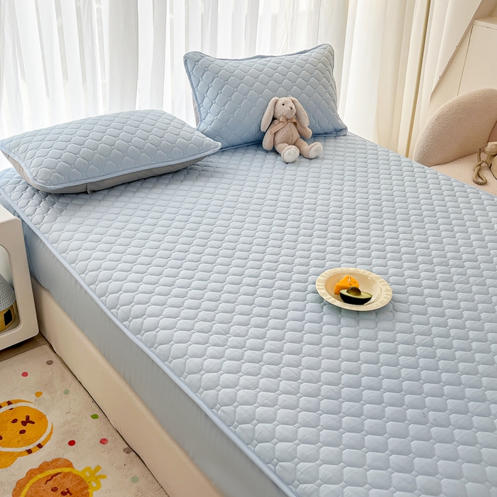 91家纺网 家纺一手货源 找家纺 欧邦 2025新款四季款纯色水洗棉夹棉床笠床垫保护罩 磨毛方格-天蓝