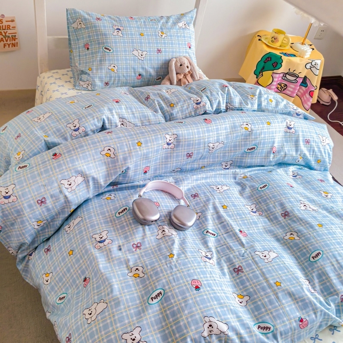 91家纺网 家纺一手货源 找家纺 锦彩家居 2025新款正宗13372全棉学生三件套全棉印花学生宿舍上下铺三件套（量大可定制价格可谈）提供买家秀 蓝格小白