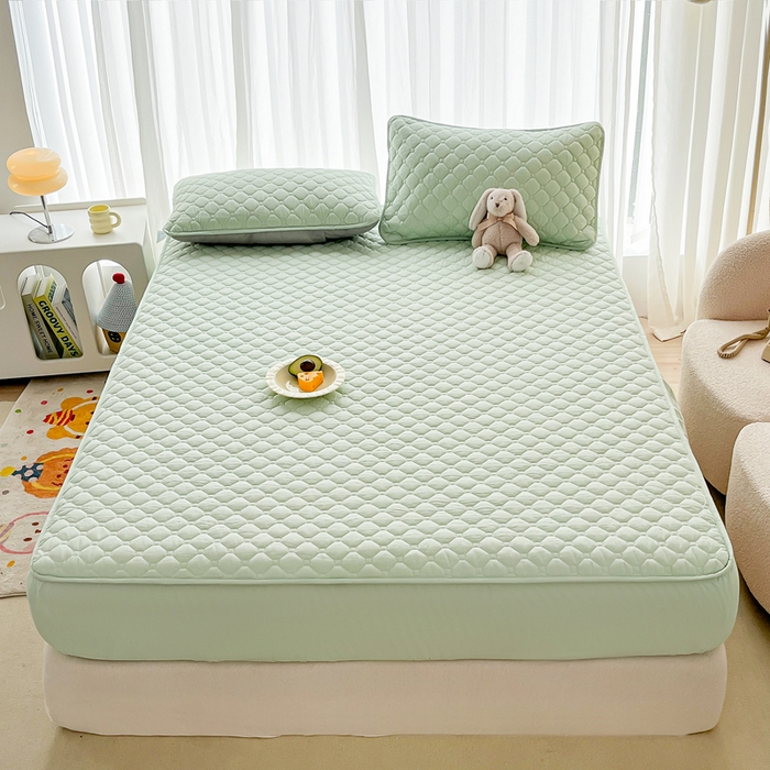 91家纺网 家纺一手货源 找家纺 欧邦 2025新款四季款纯色水洗棉夹棉床笠床垫保护罩 磨毛方格-浅绿