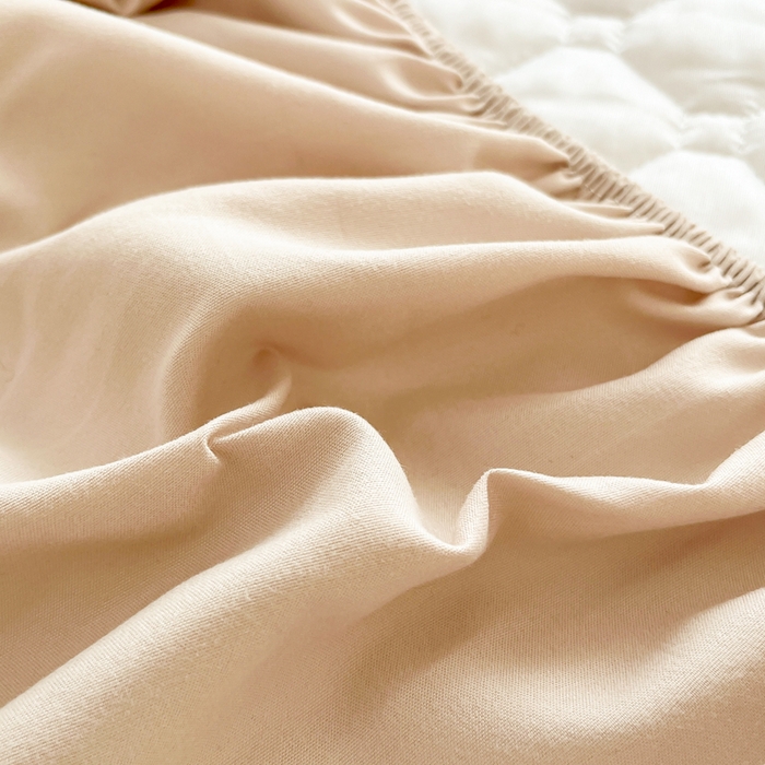 91家纺网 家纺一手货源 找家纺 （总）欧邦 2025新款四季款纯色水洗棉夹棉床笠床垫保护罩