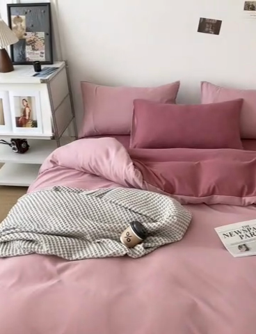 91家纺网 家纺一手货源 找家纺 百花王 2025新款纯色四件套 香芋奶昔