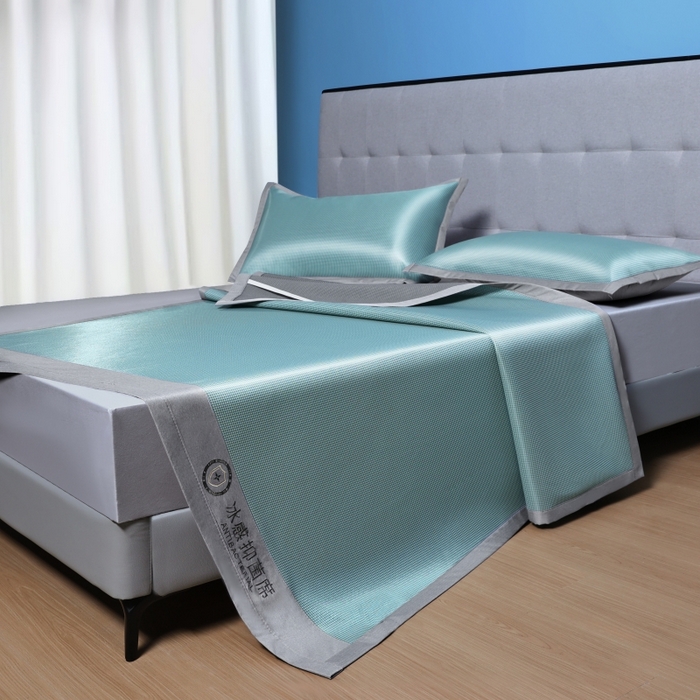91家纺网 家纺一手货源 找家纺 （总）乐窝家纺仓储 2025新款A类复合加厚三明治抗菌碳光冰丝凉席床单床笠三件套
