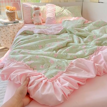 91家纺网 家纺一手货源 找家纺 （总）子钦家纺 2025新款云朵棉水洗棉宫廷风花边夏被单夏被夏被四件套-法式宫廷系列