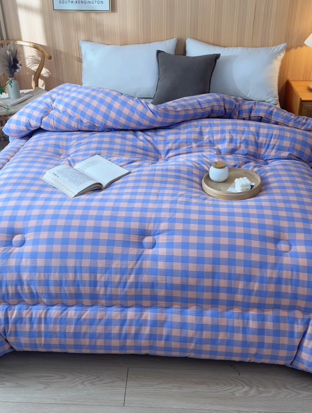 91家纺网 家纺一手货源 找家纺 易展2025新款无印水洗棉格子大豆冬被 格粉蓝