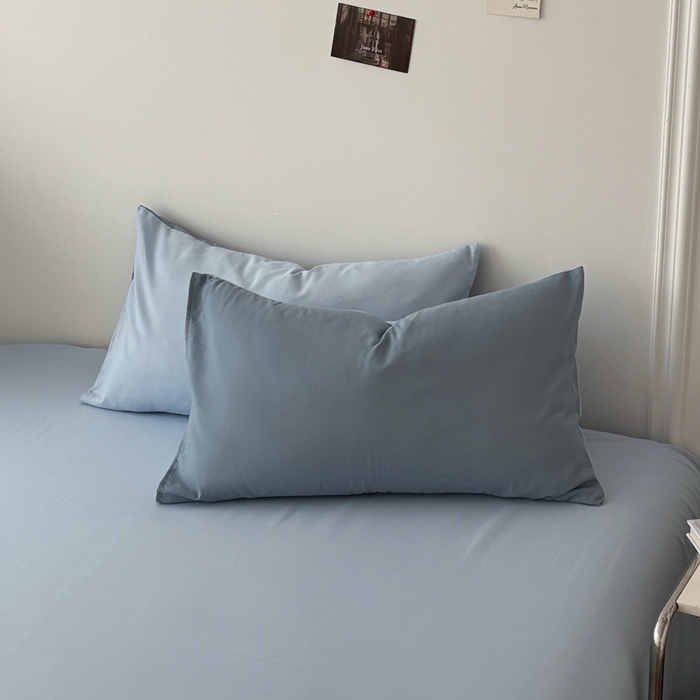 91家纺网 家纺一手货源 找家纺 百花王 2025新款纯色四件套 月光雾蓝