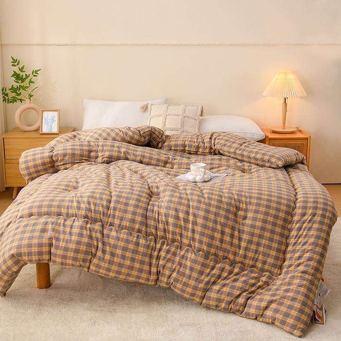 91家纺网 家纺一手货源 找家纺 易展2025新款无印水洗棉格子大豆冬被 深橙格