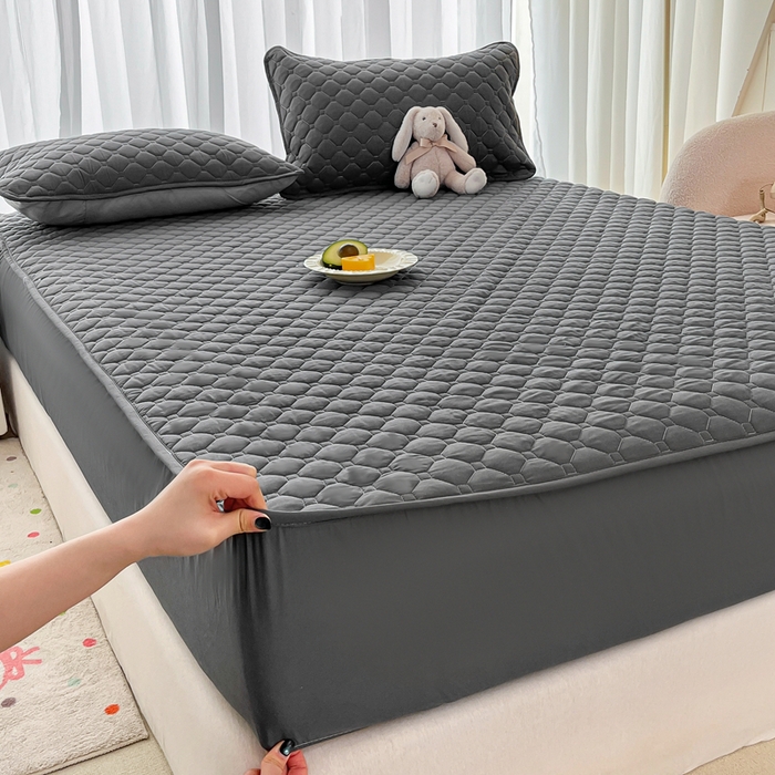 91家纺网 家纺一手货源 找家纺 欧邦 2025新款四季款纯色水洗棉夹棉床笠床垫保护罩 磨毛方格-深灰