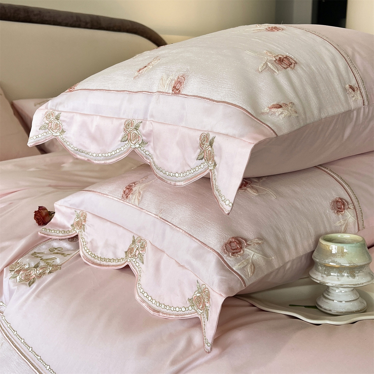 91家纺网 家纺一手货源 找家纺 （总）鼎飞家纺  2025新款拼接绣花莫奈花园系列四件套