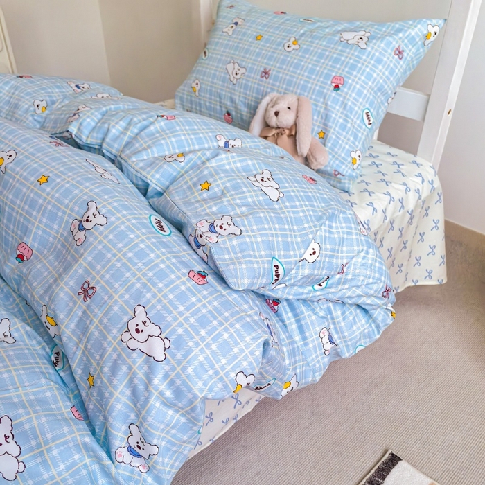 91家纺网 家纺一手货源 找家纺 锦彩家居 2025新款正宗13372全棉学生三件套全棉印花学生宿舍上下铺三件套（量大可定制价格可谈）提供买家秀 蓝格小白