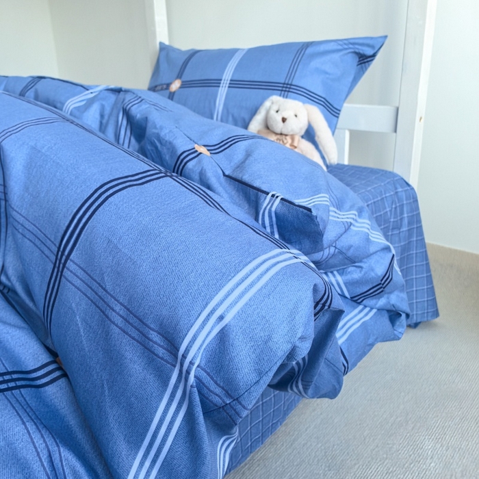 91家纺网 家纺一手货源 找家纺 锦彩家居 2025新款正宗13372全棉学生三件套全棉印花学生宿舍上下铺三件套（量大可定制价格可谈）提供买家秀 经典蓝格