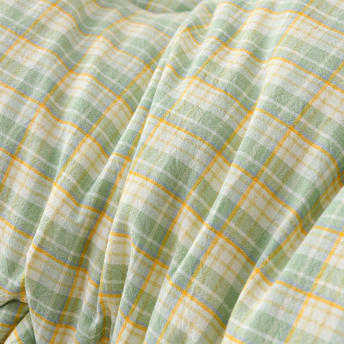 91家纺网 家纺一手货源 找家纺 易展2025新款无印水洗棉格子大豆冬被 轻夏绿