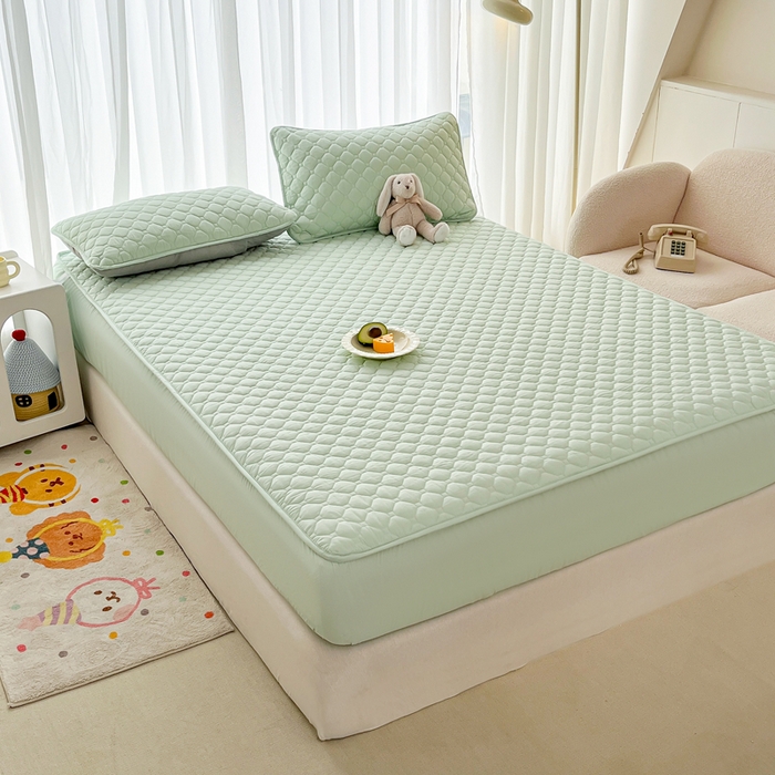 91家纺网 家纺一手货源 找家纺 欧邦 2025新款四季款纯色水洗棉夹棉床笠床垫保护罩 磨毛方格-浅绿