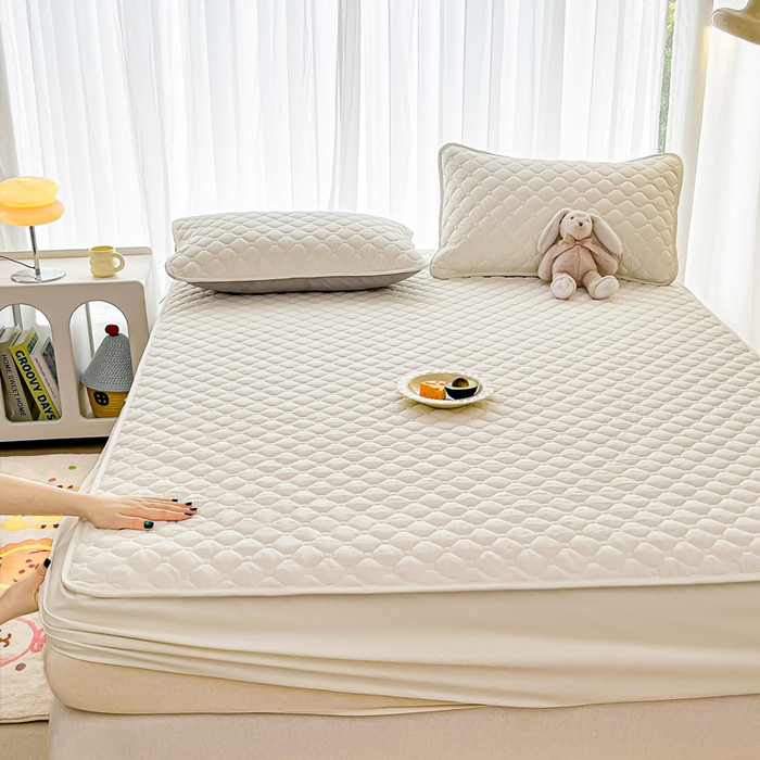 91家纺网 家纺一手货源 找家纺 欧邦 2025新款四季款纯色水洗棉夹棉床笠床垫保护罩 磨毛方格-白色