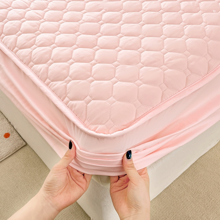 91家纺网 家纺一手货源 找家纺 欧邦 2025新款四季款纯色水洗棉夹棉床笠床垫保护罩 磨毛方格-粉玉