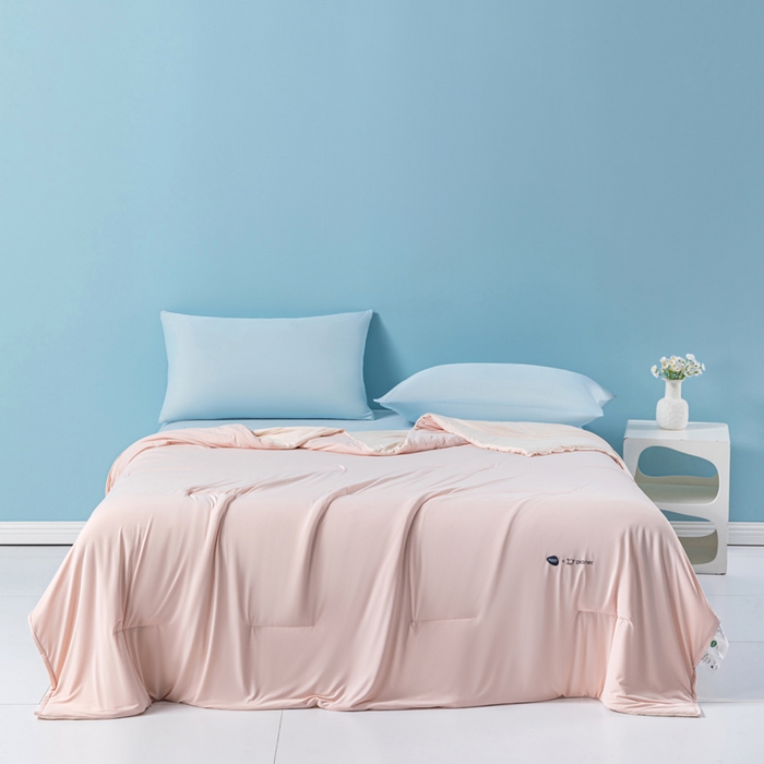 91家纺网 家纺一手货源 找家纺 巴宝路 2025新款深睡控温被·夏季pro 2.0夏被被子被芯 橘雾粉