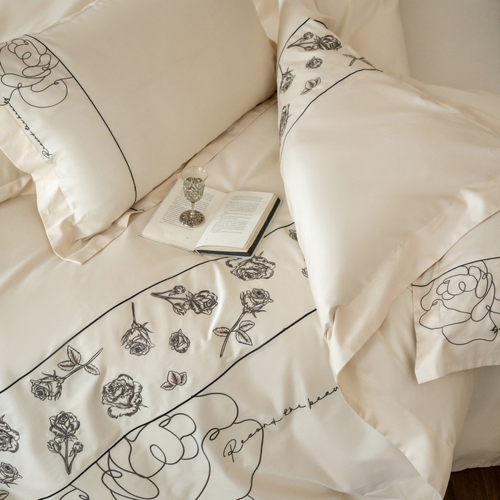 91家纺网 家纺一手货源 找家纺 艾莱家纺 2025春夏新款A类100S长绒棉全棉纯棉四件套-小野玫瑰 小野玫瑰-奶昔白