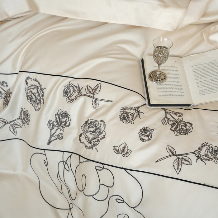 91家纺网 家纺一手货源 找家纺 艾莱家纺 2025春夏新款A类100S长绒棉全棉纯棉四件套-小野玫瑰 小野玫瑰-奶昔白