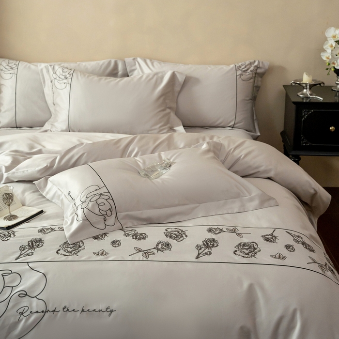 91家纺网 家纺一手货源 找家纺 艾莱家纺 2025春夏新款A类100S长绒棉全棉纯棉四件套-小野玫瑰 小野玫瑰-浅灰灰