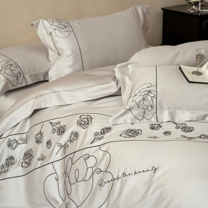 91家纺网 家纺一手货源 找家纺 艾莱家纺 2025春夏新款A类100S长绒棉全棉纯棉四件套-小野玫瑰 小野玫瑰-浅灰灰