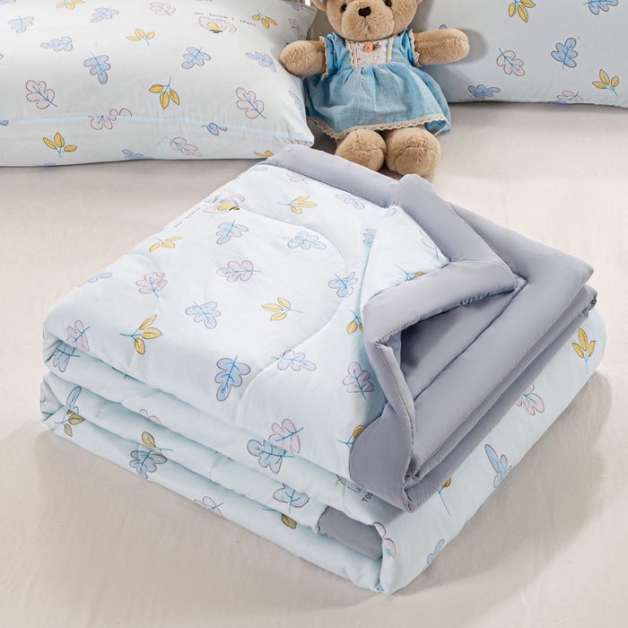 91家纺网 家纺一手货源 找家纺 （总）穆琪 2025年新款手包边小清新夏凉被水洗棉夏凉被印花夏被