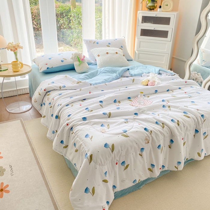 91家纺网 家纺一手货源 找家纺 穆琪 2025新款小花边夏凉被印花夏被小清新夏凉被 繁花