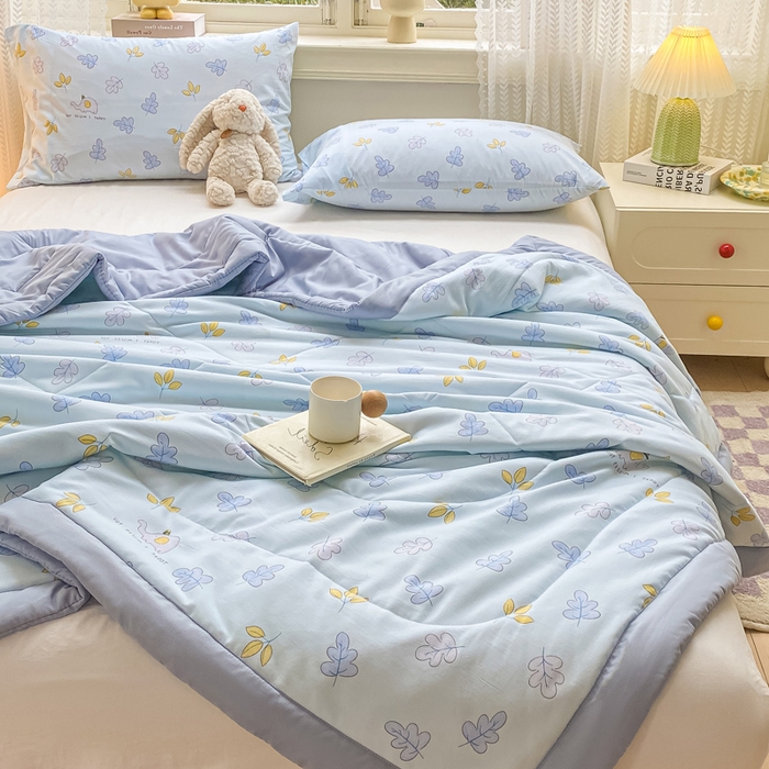 91家纺网 家纺一手货源 找家纺 穆琪 2025年新款手包边小清新夏凉被水洗棉夏凉被印花夏被 叶之语